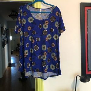 LuLaRoe 2X Perfect T
